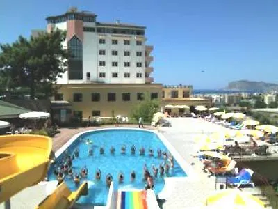 Akropol 3*